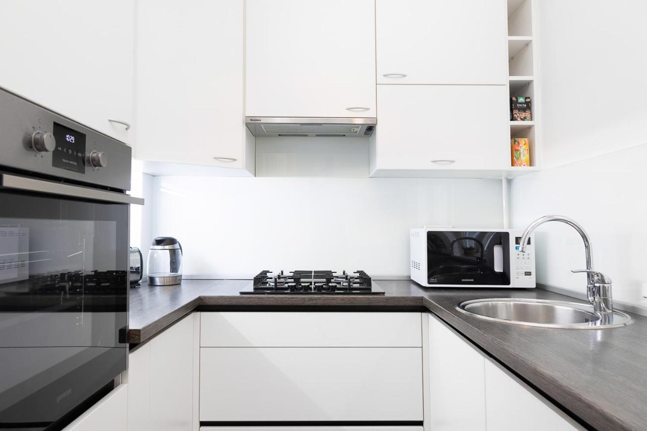 Modern Spacious 3Bdr Apartment In Heart Of ザグレブ エクステリア 写真